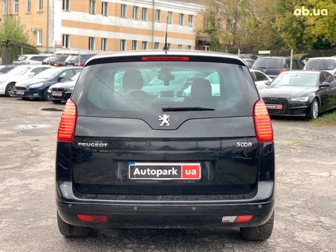Peugeot 5008 2009 черный - фото 6