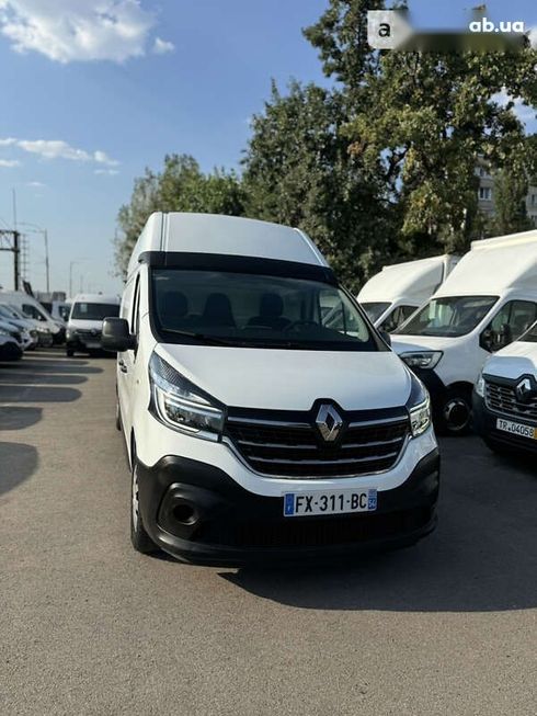 Renault Trafic 2021 - фото 2