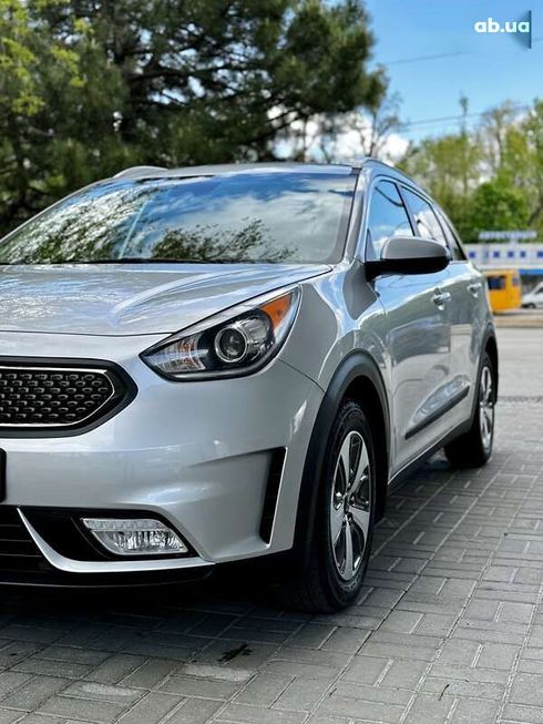 Kia Niro 2018 - фото 4