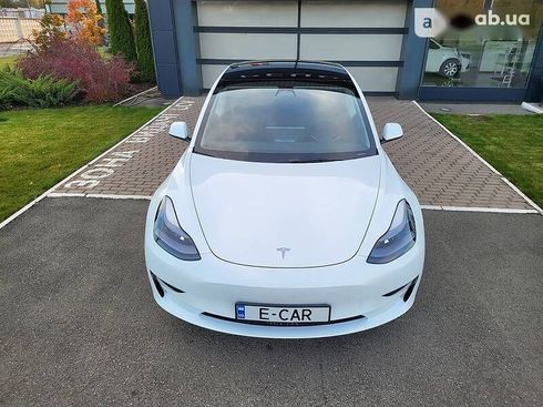 Tesla Model 3 2022 - фото 18