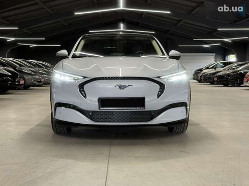 Ford Mustang Mach-E 2021 - фото 6