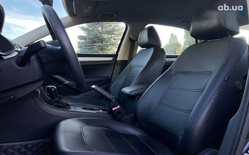 Volkswagen Passat 2016 - фото 13