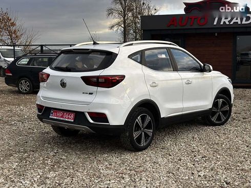 MG ZS EV 2020 - фото 10