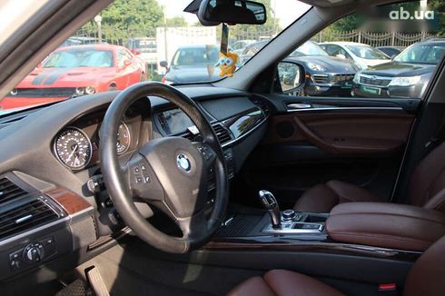 BMW X5 2011 - фото 15