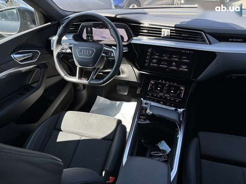 Audi E-Tron 2022 - фото 22
