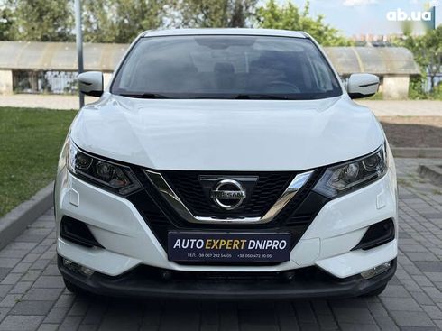 Nissan Qashqai 2018 - фото 12
