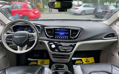 Chrysler Pacifica 2018 - фото 15