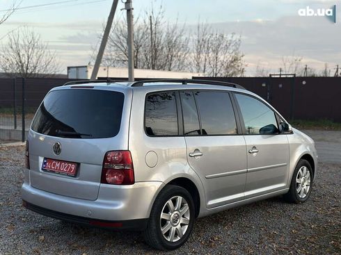 Volkswagen Touran 2008 - фото 22