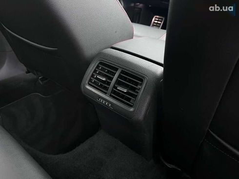 Volkswagen Golf GTI 2019 - фото 22