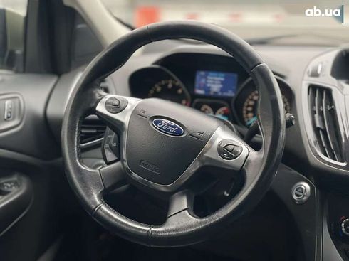 Ford Kuga 2013 - фото 15