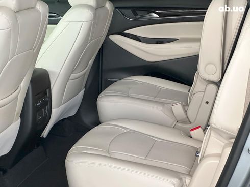 Buick Enclave 2023 серый - фото 40