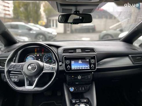 Nissan Leaf 2019 - фото 17