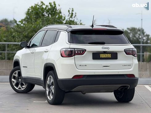 Jeep Compass 2020 - фото 14