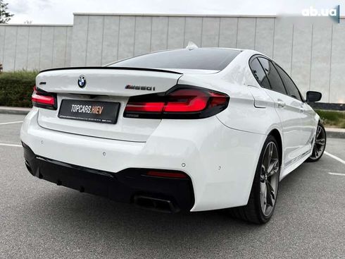 BMW 5 серия 2020 - фото 9