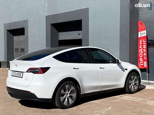 Tesla Model Y 2021 - фото 10