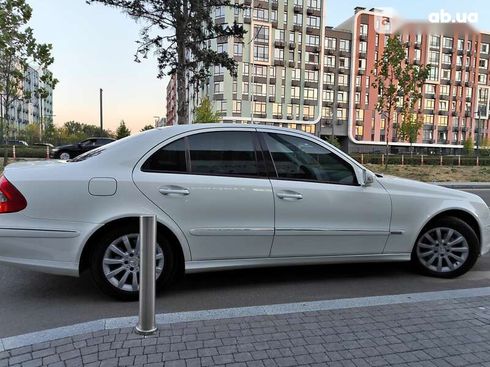 Mercedes-Benz E-Класс 2008 - фото 25