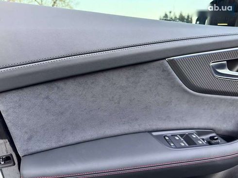Audi RS Q8 2025 - фото 28