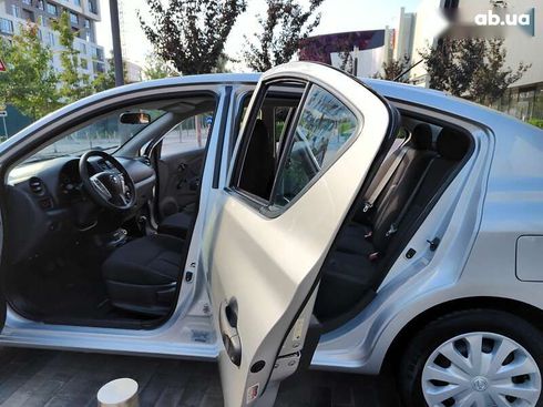 Nissan Versa 2016 - фото 6