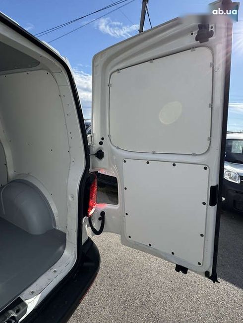 Volkswagen Transporter 2021 - фото 30