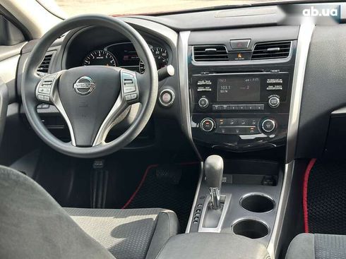 Nissan Altima 2015 - фото 30