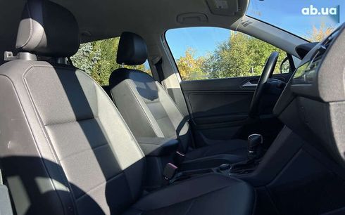 Volkswagen Tiguan 2018 - фото 21