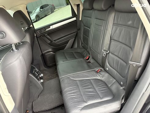 Volkswagen Touareg 2015 черный - фото 48