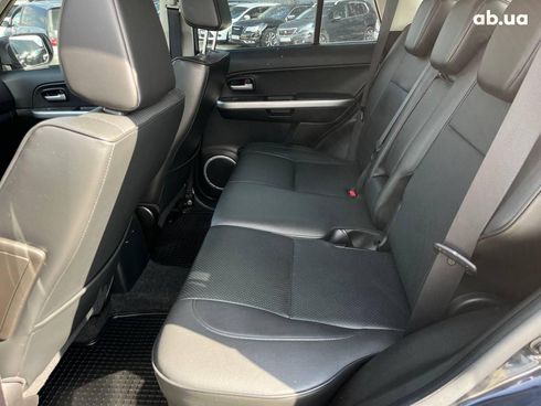 Suzuki Grand Vitara 2010 черный - фото 28
