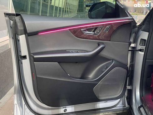 Audi Q8 2018 - фото 15