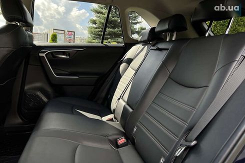 Toyota RAV4 2023 - фото 25