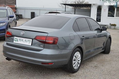Volkswagen Jetta 2016 - фото 2