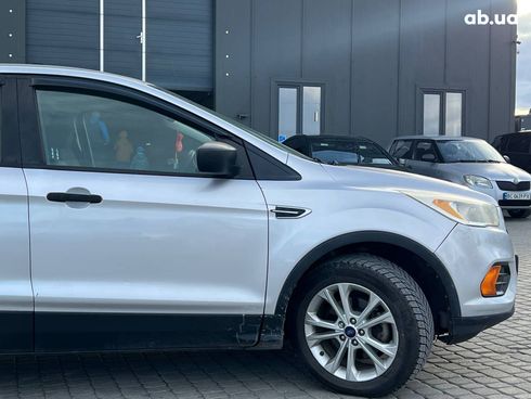 Ford Escape 2016 серый - фото 11