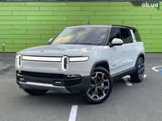 Продажа б/у Rivian R1S 2022 года в Киеве - купить на Автобазаре
