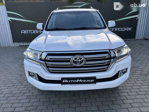 Toyota Land Cruiser 2019 - фото 12