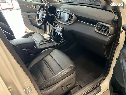 Kia Sorento 2019 - фото 21