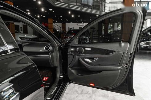 Mercedes-Benz E-Класс 2022 - фото 17