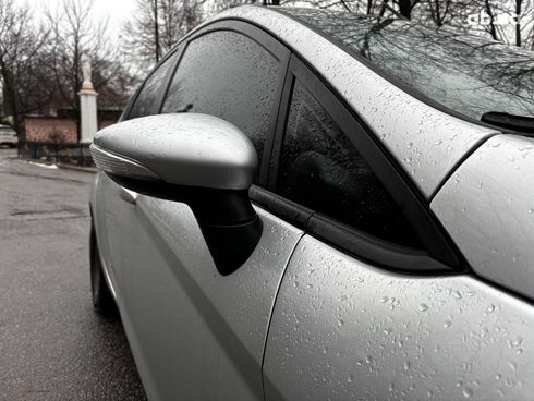 Ford Fiesta 2012 серый - фото 19