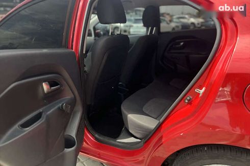 Kia Rio 2011 - фото 12