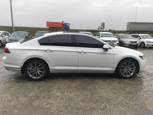 Volkswagen passat b8 2020 белый - фото 18