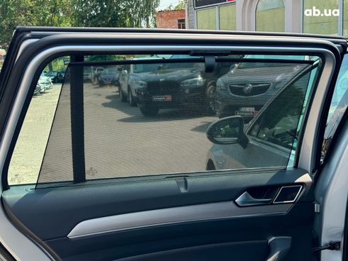 Volkswagen Passat 2015 серый - фото 23