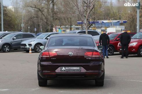 Volkswagen Passat 2016 - фото 6
