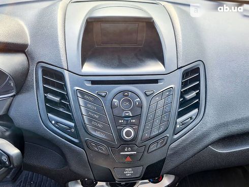 Ford Fiesta 2018 - фото 19