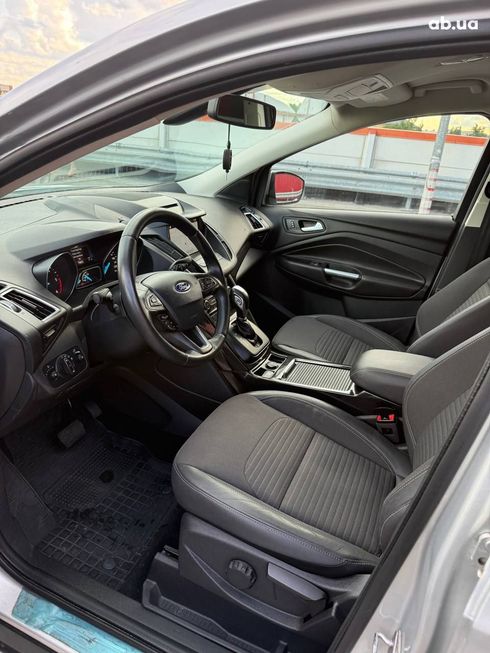 Ford Kuga 2019 - фото 13