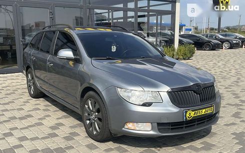 Skoda Superb 2011 - фото 28