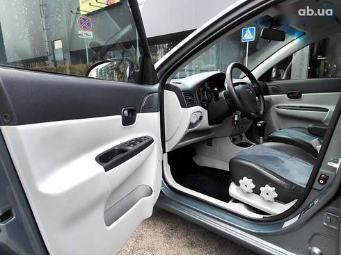 Hyundai Accent 2008 - фото 26