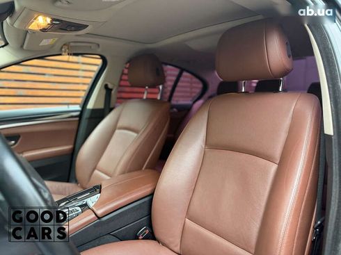 BMW 5 серия 2015 - фото 20