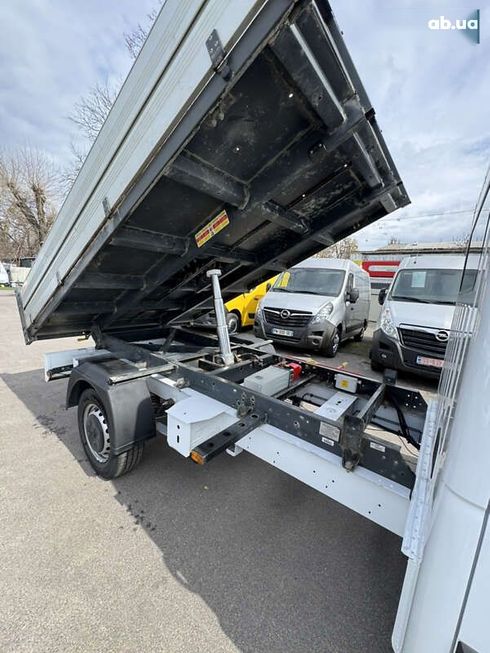 Opel Movano 2020 - фото 11