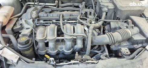Ford Focus 2007 серебристый - фото 5