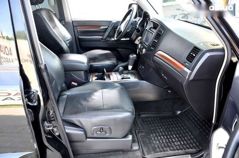 Mitsubishi Pajero Wagon 2008 - фото 27