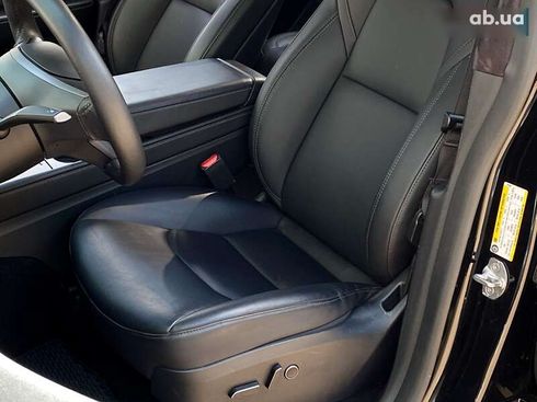 Tesla Model Y 2023 - фото 11