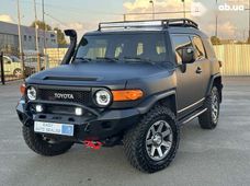 Продаж вживаних Toyota FJ Cruiser в Києві - купити на Автобазарі